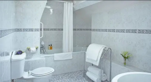 Номер Standard Drayton Court Hotel