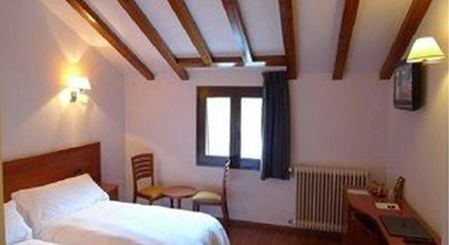 Трёхместный номер Standard Hotel & SPA Niunit