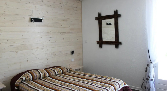 Двухместный номер Standard Logis Hôtels Le Saint Marc