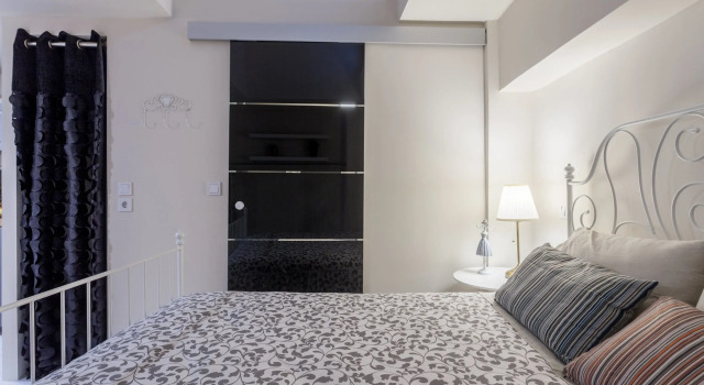 Студия A Gift in the Heart of Monastiraki A