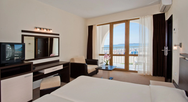 Двухместный номер Standard с балконом Viand Hotel - All Inclusive
