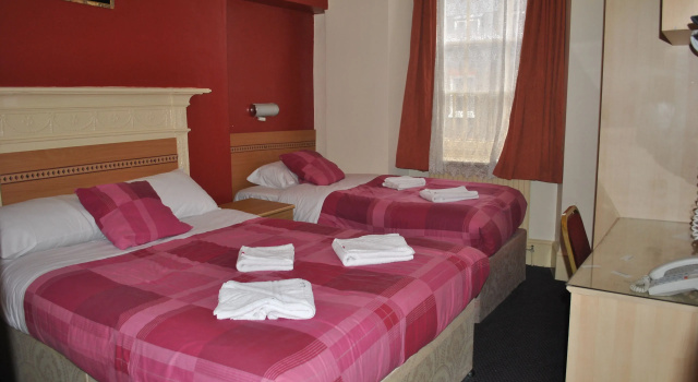 Трёхместный номер Standard Grenville House Hotel