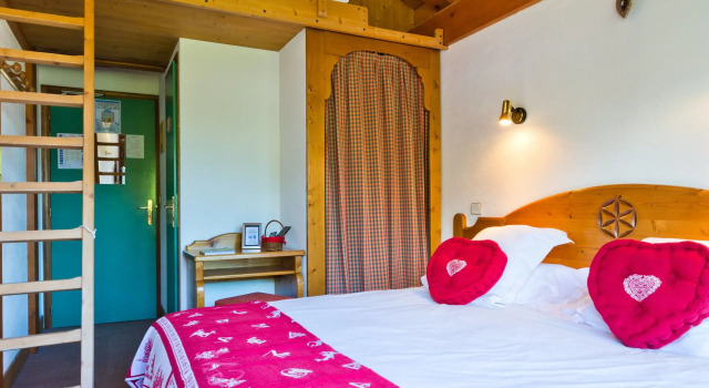 Двухместный номер Standard с балконом Chalet Hôtel Aiguille Blanche Logis