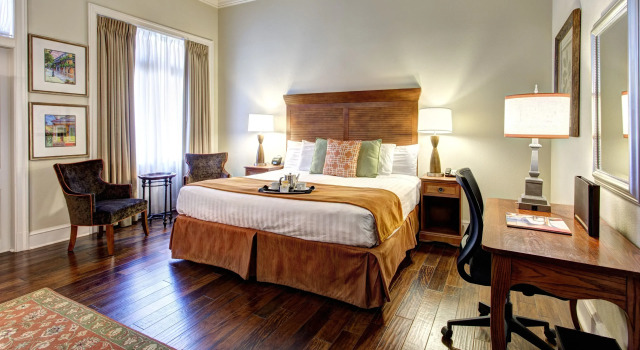 Двухместный номер Standard voco St James Hotel by IHG