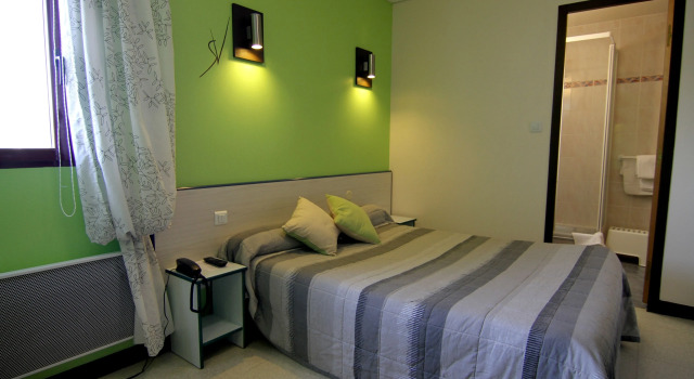 Двухместный номер Standard Hôtel Le Bratoria, anciennement Le Saint Vincent