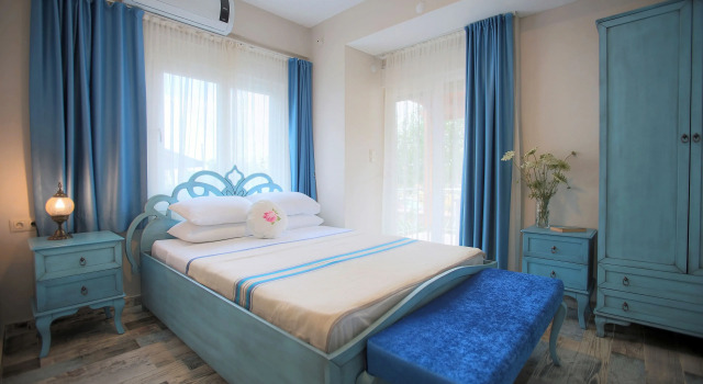 Двухместный номер Standard с балконом и с видом на сад Cunda Morisi Otel