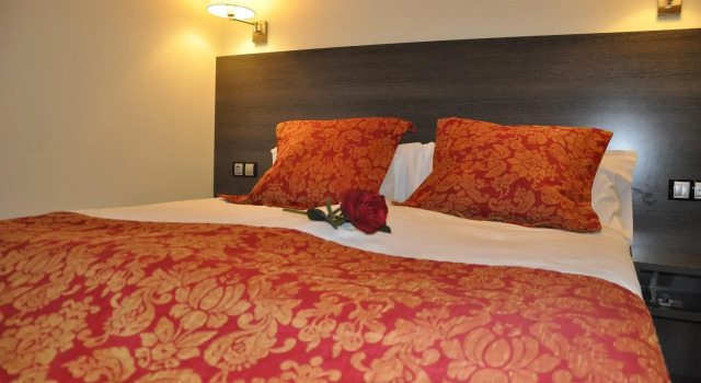 Студия Casablanca Suites