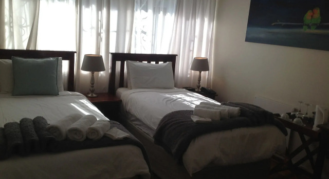 Номер Standard Crane's Nest Guest House at 212