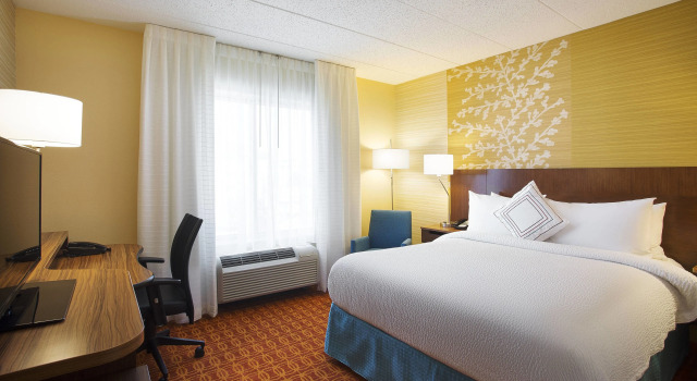 Двухместный номер Standard Fairfield Inn & Suites Chicago Midway Airport