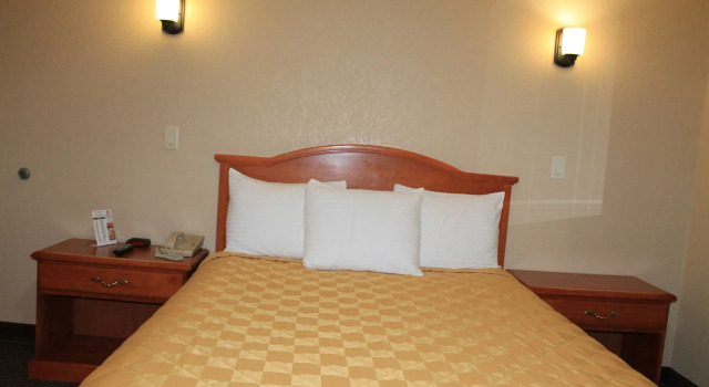 Двухместный номер Standard Eco-Lux Inn Norfolk