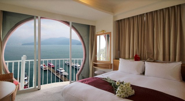 Двухместный номер Standard с видом на озеро Sun Moon Lake Apollo Resort Hotel