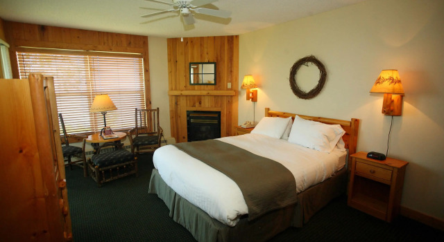 Двухместный номер Standard Cove Point Lodge