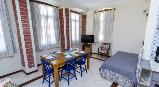 Люкс Comfort Suites da Flavia