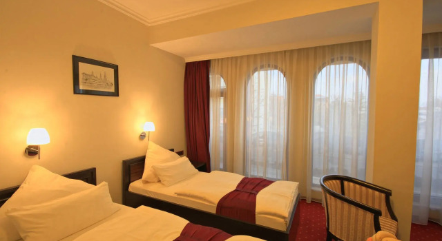 Двухместный номер Superior Hotel Hamburg Skopje