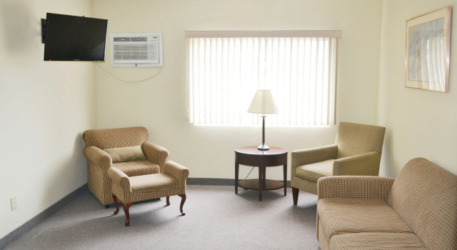 Люкс Main Street Lodge and Suites