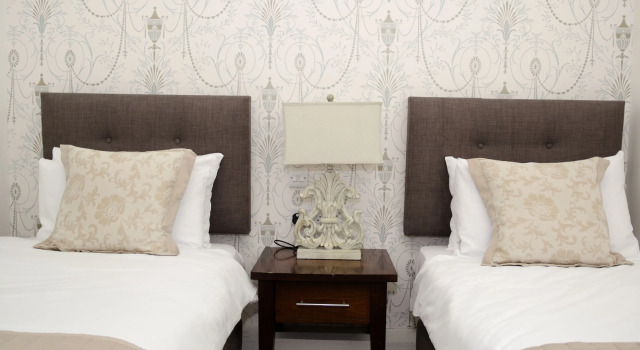 Студия Latchfords Self Catering Apartments