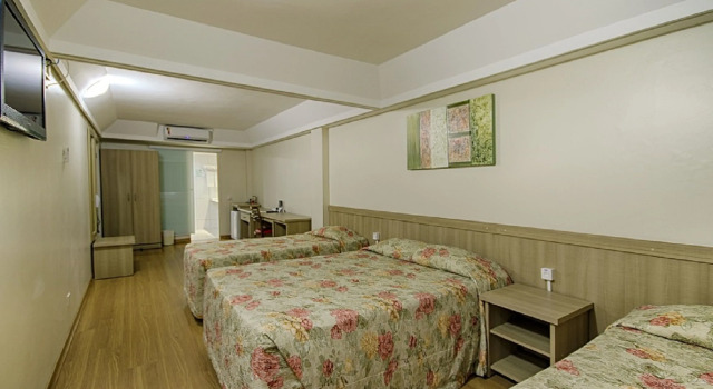 Семейный номер Standard Hotel Golden Park Curitiba By Nacional Inn