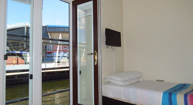 Кровать в общем номере NosDa Hostel
