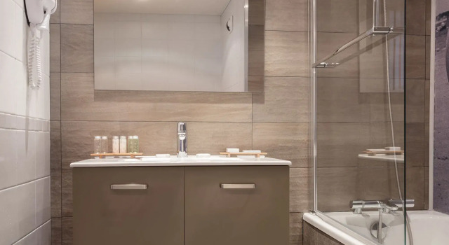 Номер Comfort Hôtel Atalante - Relais Thalasso & Spa
