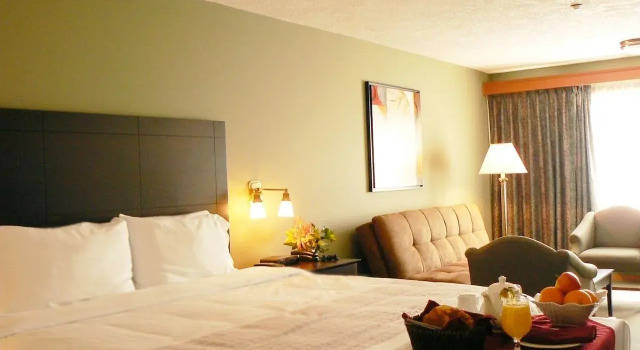 Двухместный клубный номер Standard The Grand Hotel Nanaimo