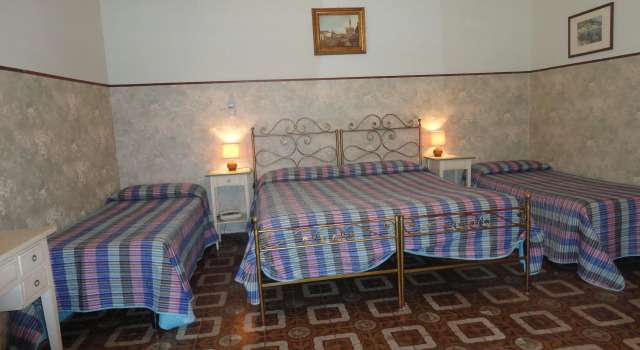 Четырёхместный номер Standard Hotel Delle Camelie