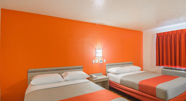Четырёхместный номер Standard Motel 6-Lawton, OK
