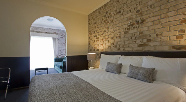 Suite Highlander Motor Inn