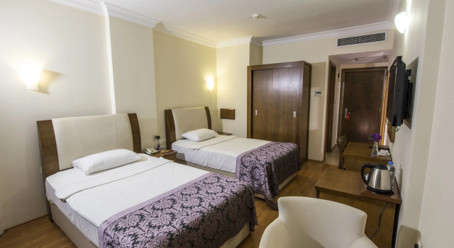 Suite Estándar Tarbus Hotel