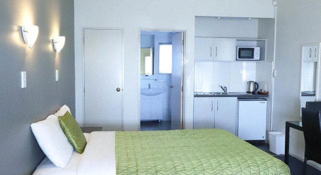 Двухместный номер Standard Airport Manor Inn