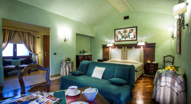 Номер Deluxe Relais Abbazia Santa Anastasia Resort & Winery