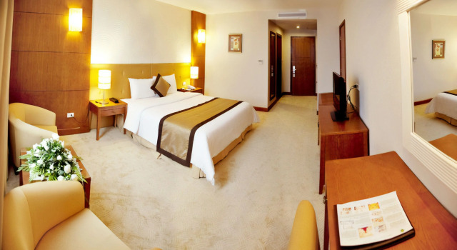 Двухместный номер Deluxe Muong Thanh Grand Ha Long Hotel