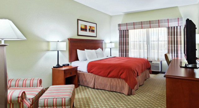 Двухместный номер Standard Country Inn & Suites by Radisson, Freeport, IL