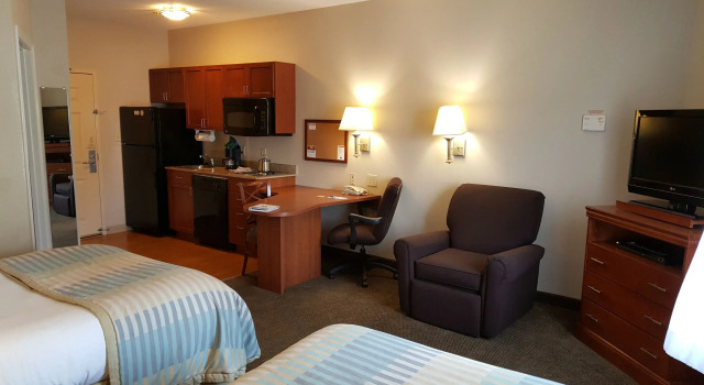 Четырёхместный люкс Candlewood Suites Hot Springs by IHG