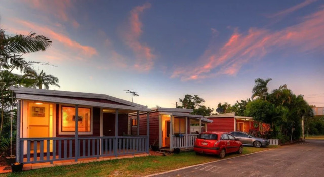Люкс Deluxe Kurrimine Beach Holiday Park