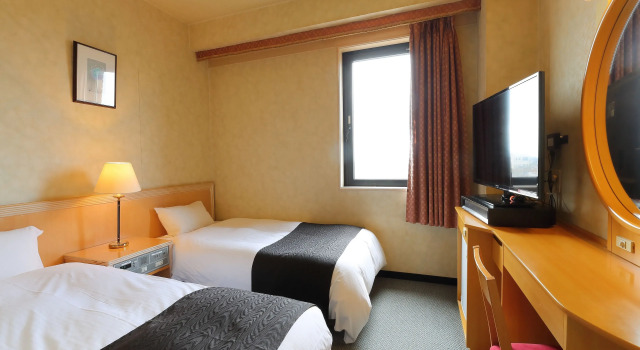 Двухместный номер Standard APA Hotel Tonami Ekimae