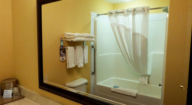 Номер Standard Holiday Inn Express Grande Prairie by IHG