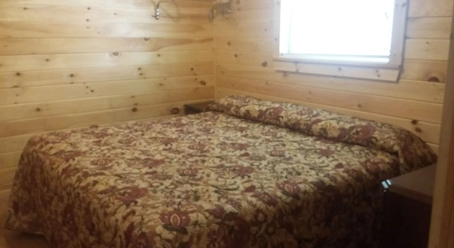 Семейный люкс с 2 комнатами с видом на бассейн Olympian Resort Motel