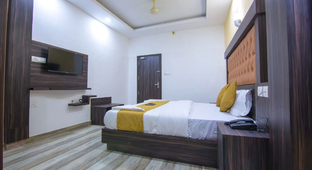 Номер Standard Hotel Kochi Crown
