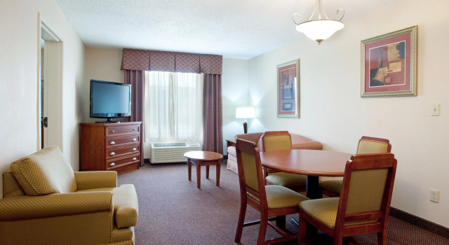 Двухместный люкс Holiday Inn Express & Suites Sulphur - Lake Charles by IHG
