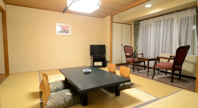 Номер Toyako Manseikaku Hotel Lakeside Terrace