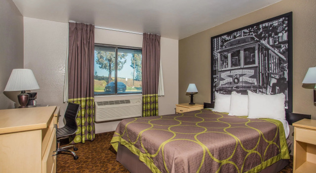 Номер Standard Super 8 by Wyndham Vacaville
