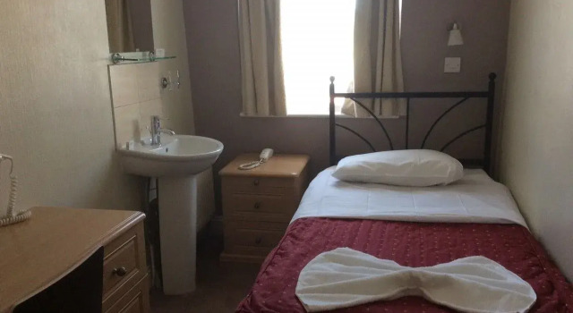 Номер Standard Central Hotel