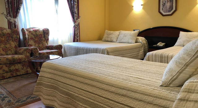 Четырёхместный номер Standard Hotel Sena