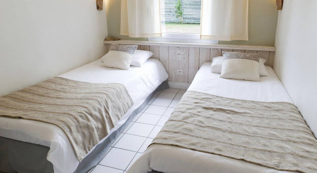Апартаменты Standard Hôtel Restaurant & Spa Plaisir