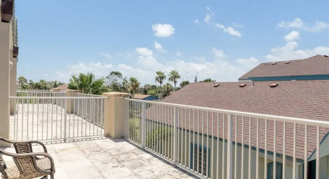 Gulf Paradise Townhome C 4 Bedrooms 4.5 Bathrooms Townhouse