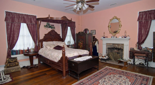 Номер Standard Hall Place Bed & Breakfast