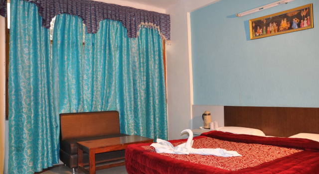 Люкс Hotel Bhawani International