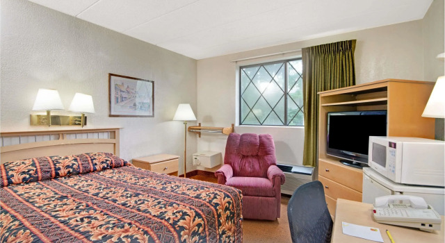 Двухместный номер Business Super 8 by Wyndham Stamford/New York City Area