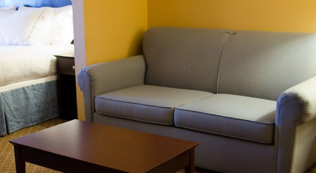 Люкс Holiday Inn Express & Suites Tucson by IHG