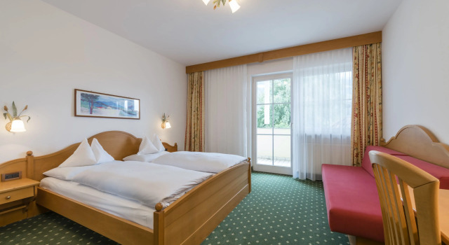 Двухместный номер Classic с балконом и с видом на горы Wander- und Bikehotel Vinschgerhof